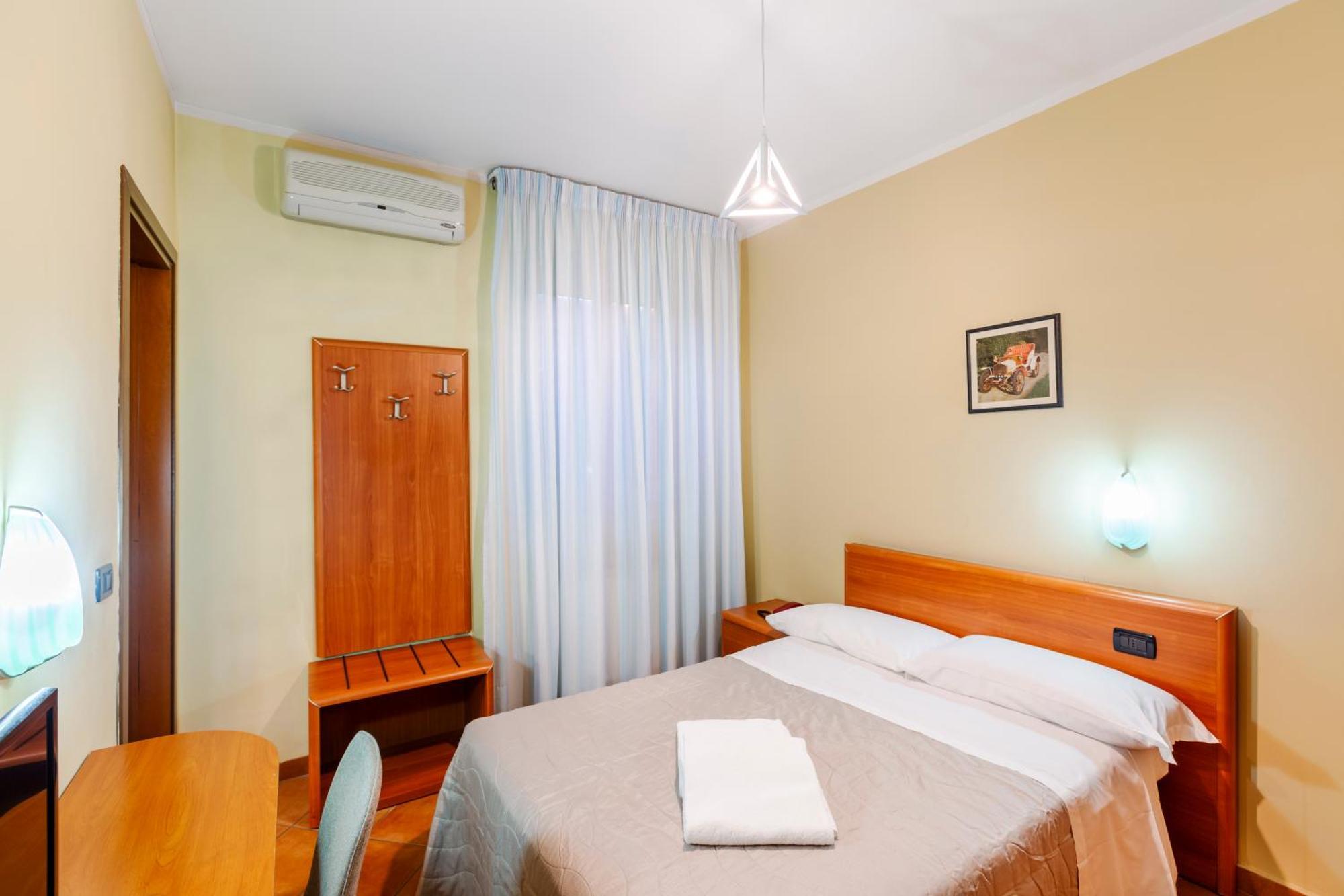 Hotel Castello Turin Ngoại thất bức ảnh